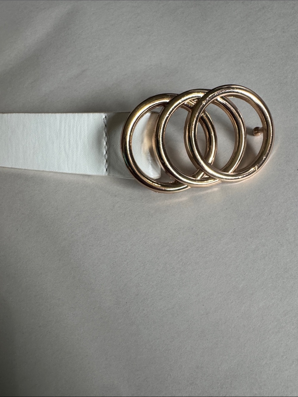 Women's White Belt with Triple Gold Ring Buckle